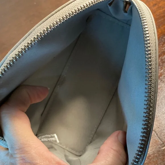 Michael Kors Metallic Silver Croc-Embossed Toiletry cosmetic Pouch - Picture 5 of 9